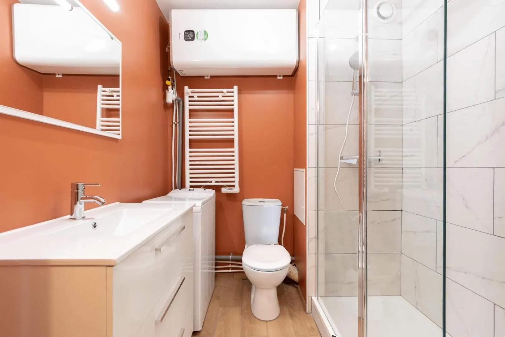 Lille Vauban: Apartment With Parking