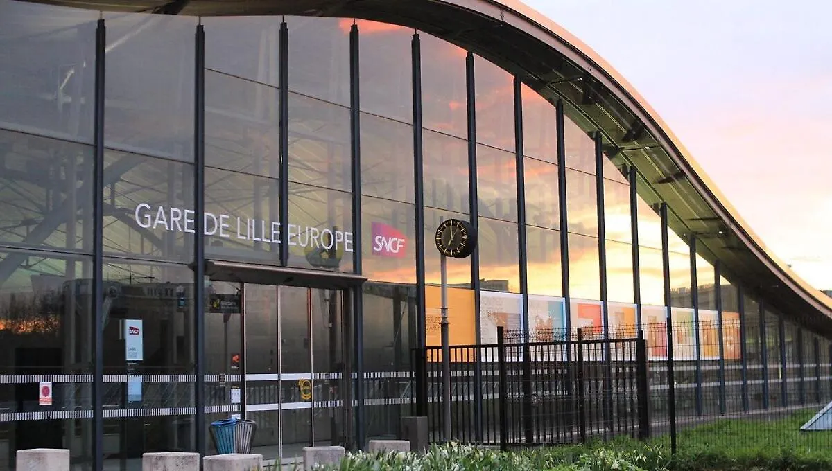 Lille Vauban: Apartment With Parking