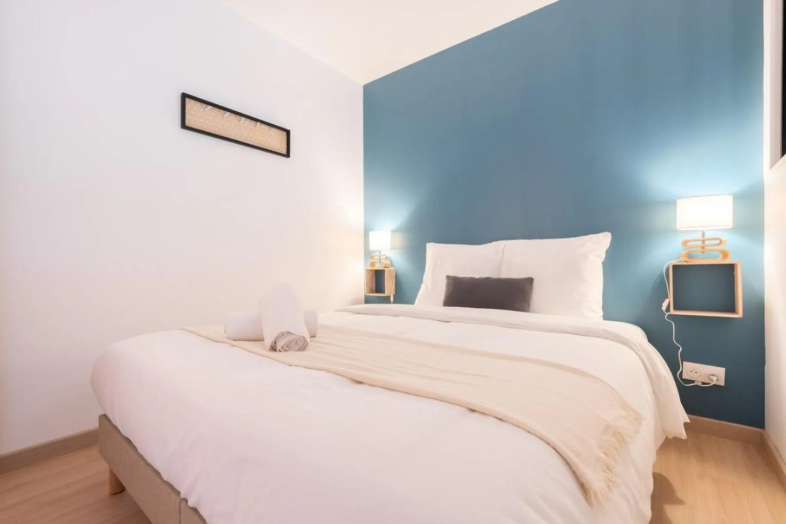 Lille Vauban: Apartment With Parking